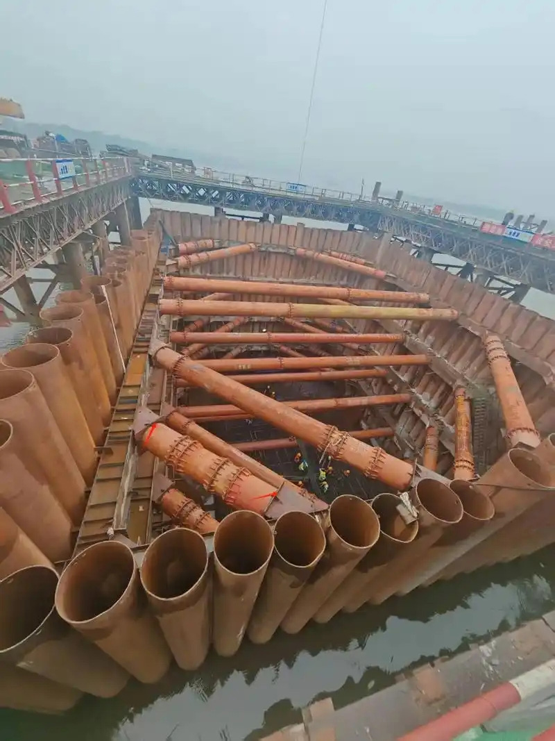 钢管桩